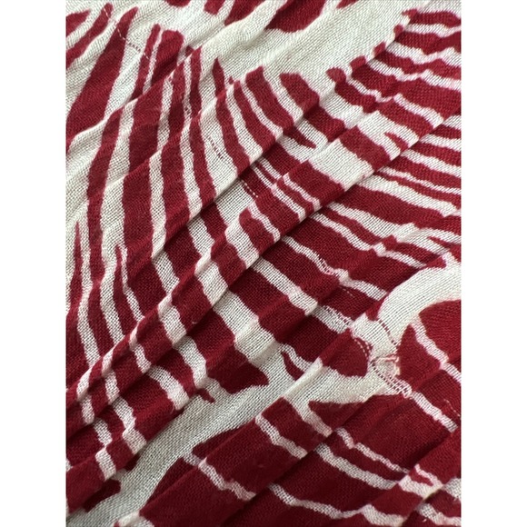 TOMMY BAHAMA BLACK WHITE RED TROPICAL FLORAL BEACH COASTAL SCARF SHAWL 24"x76" - Picture 8 of 9